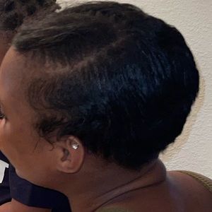 Meet your Posher, Marisa